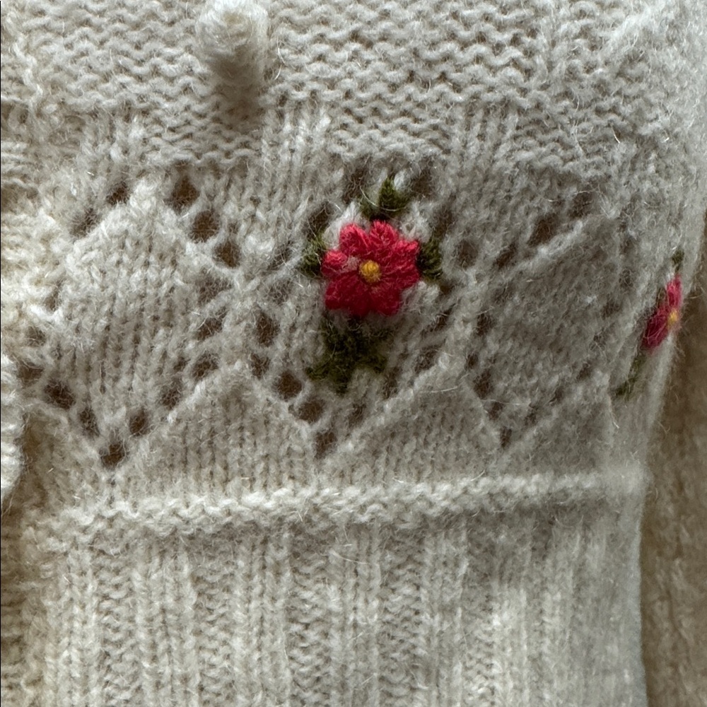 Cottagecore Wool/Mohair Cropped Sweater - Picture 2 of 6